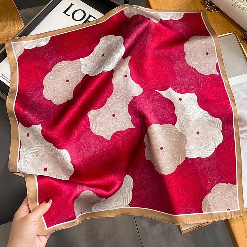 Fashion 100% Royal Pure Silk Scarf Square Scarf for Women Scarves Hijab Handkerchief Wrap Bandana Collo Bufanda Echarpe