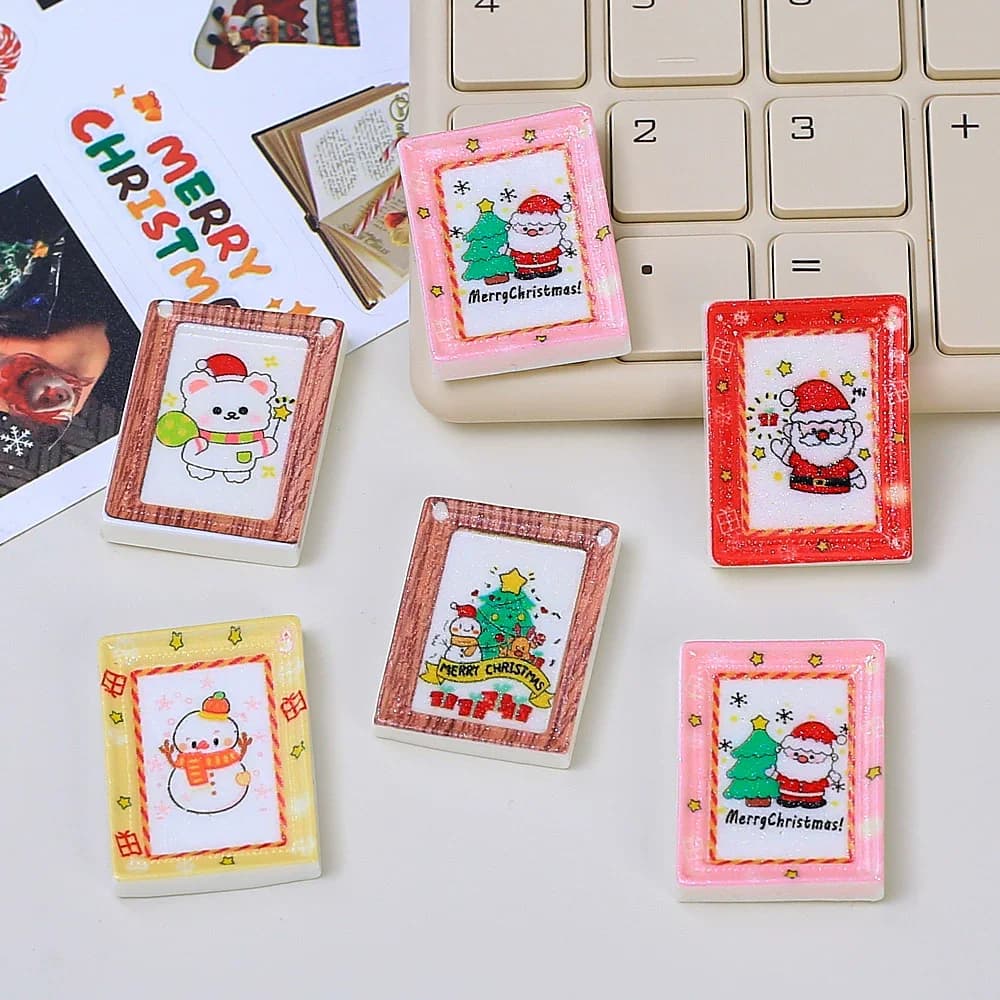 10 pcs/Lot New Resin Cabochon Shaped Christmas Frame for Scrapbooking, DIY Crafts, Doll Houses Accessories, Festive Decorations