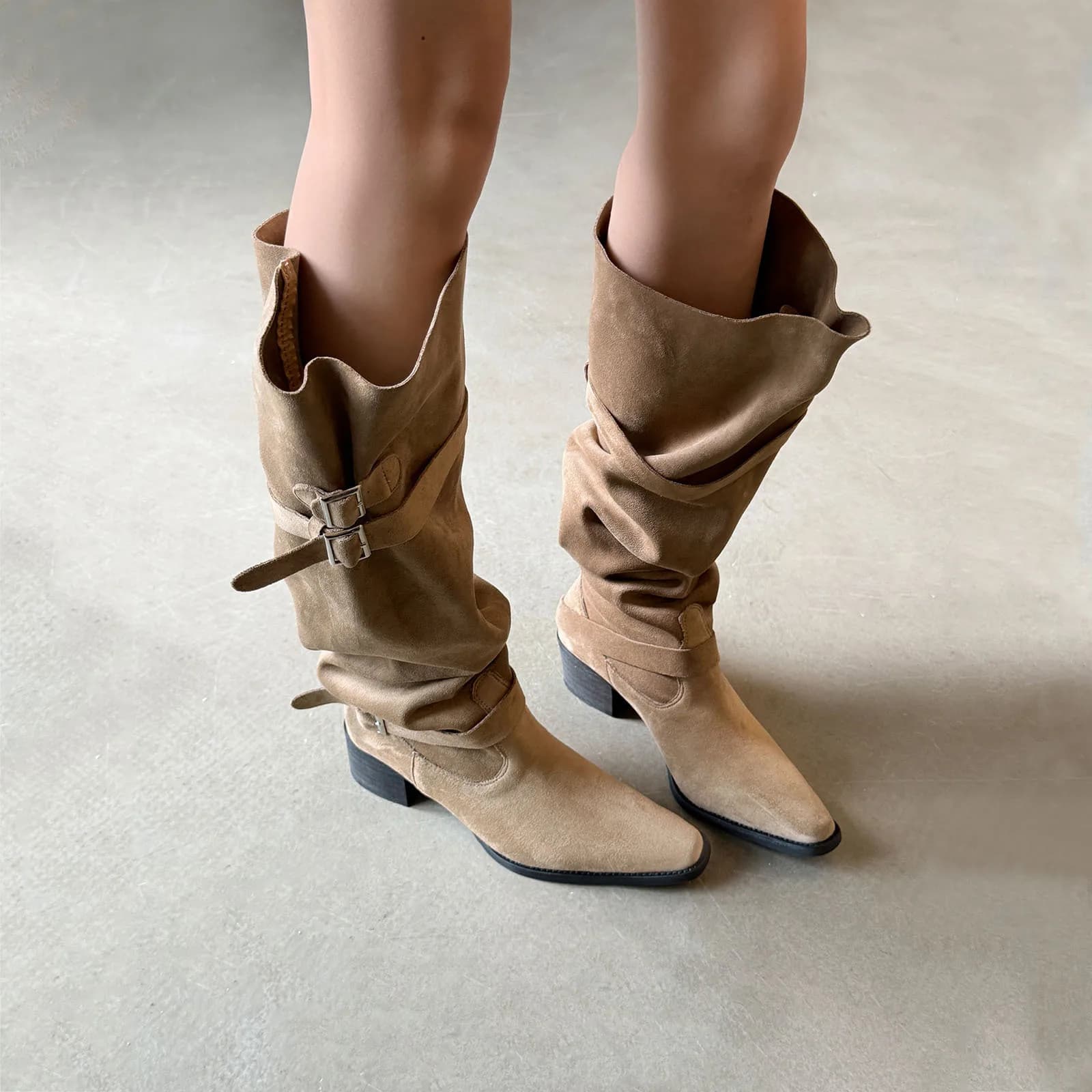 Arden Furtado 2025 Autumn suede Pleated Large tubular boots Square toe Belt buckle pull-on Middle heel Over the knee boots
