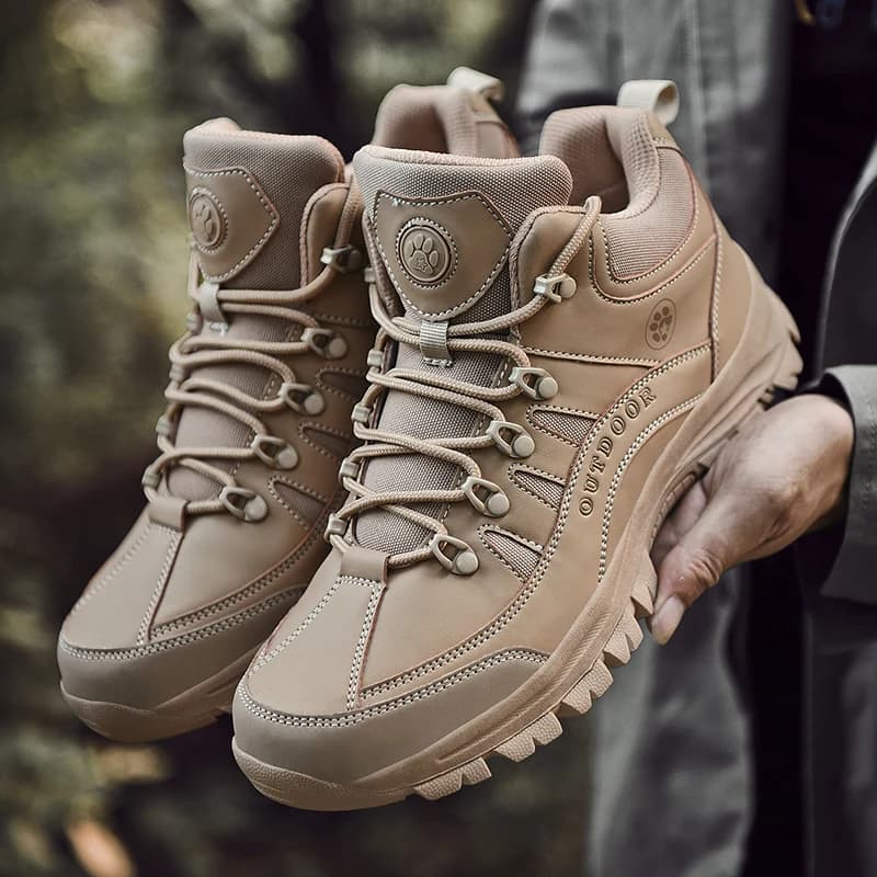 Outdoor Anti-Slip Men's Hiking Shoes Fashion Leather Walking Sneakers Waterproof Climbing Trekking Shoes Comfortable Work Boots