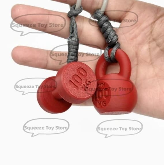 Nuovo Portachiavi 2026 con Stampa 3D di Manubri e Kettlebell - Mini Ciondolo Carino per Amanti del Fitness, Accessorio per Auto/Borsa/Portafoglio