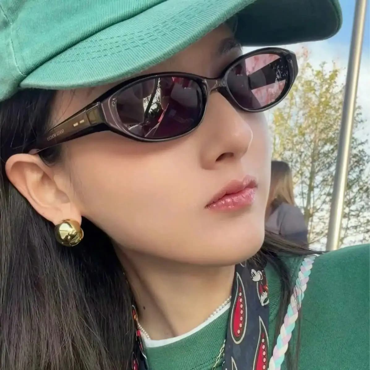 Song Zuer's Monica For Women, High-End, Face-Slimming, Sun Protection