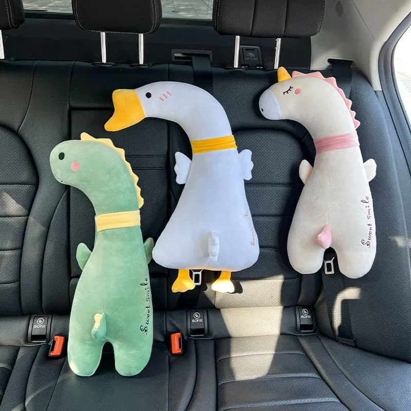 Spallina per seggiolino auto con design a forma di animale domestico dei cartoni animati per bambini che impediscono lo strangulo e gli aiuti per il sonno Accessori da viaggio Cuscino per auto