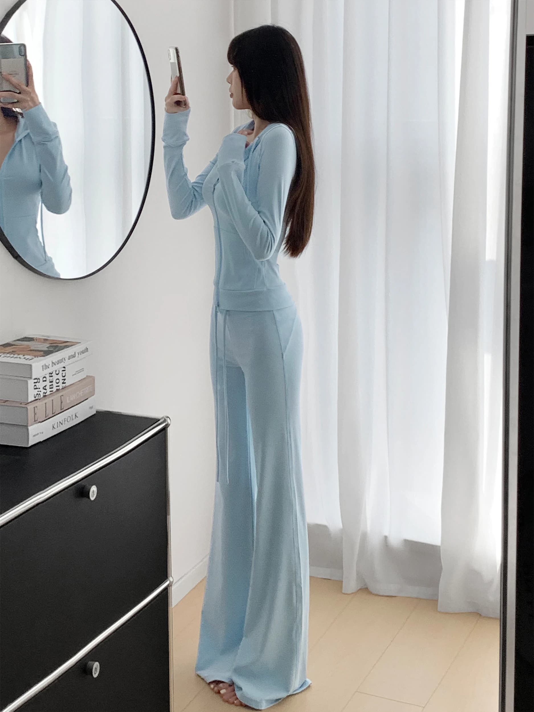 Completo Sportivo da Donna Zhang Zi: Giacca con Cappuccio e Pantaloni a Vita Alta in Cotone, Maniche Lunghe, Collezione Autunno Inverno Primavera