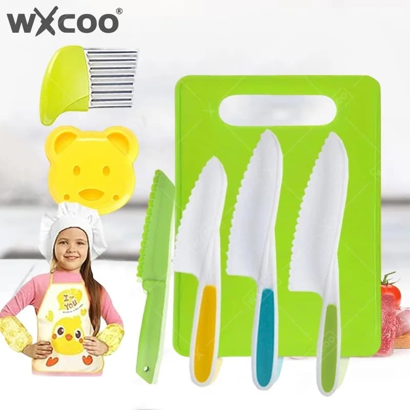 WXCOO Set di 8 Utensili da Cucina per Bambini, Accessori per Cucinare, Pelapatate in Plastica, Coltelli di Sicurezza, Set di Taglieri Fai-da-Te, Sicuri per Bambini