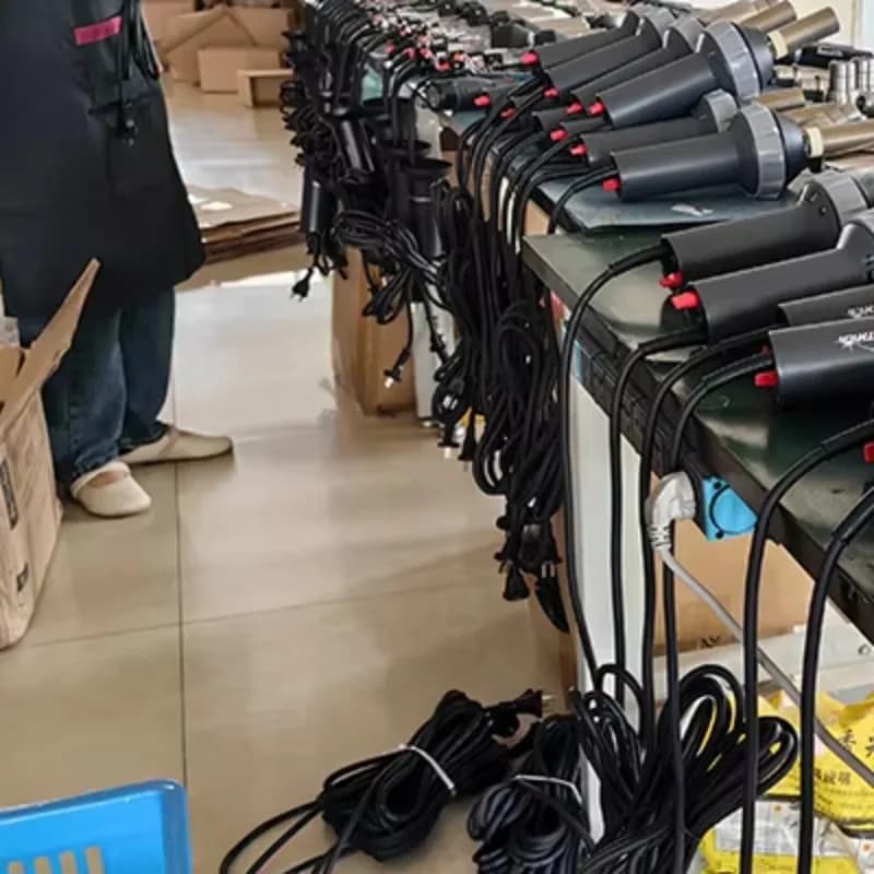 Pistola Termica per Saldatura ad Aria Calda 1600W, Saldatore per Plastica, Kit per Saldatura di Coperture in PVC e TPO