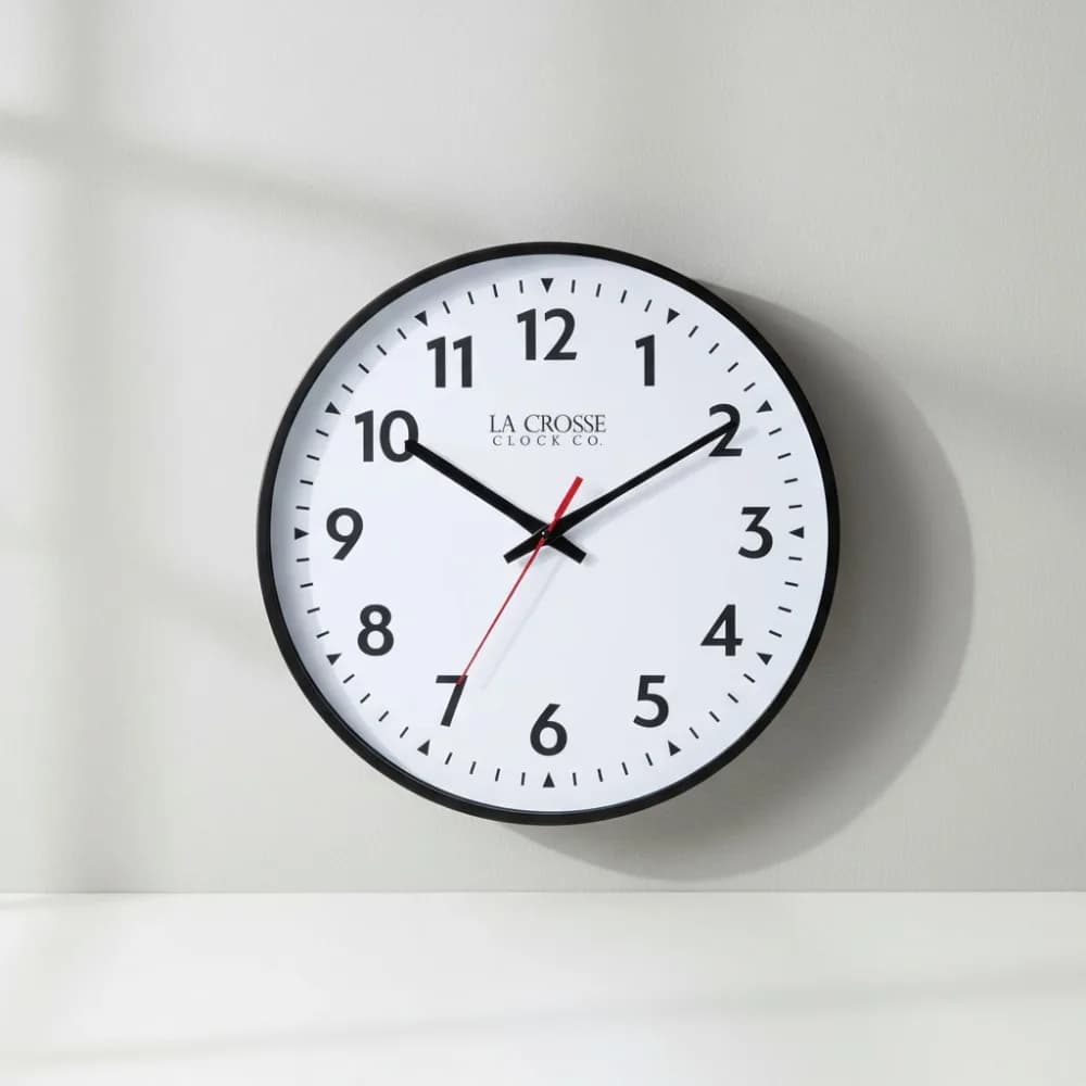 19 inch silent quartz wall clock for office and classroom - Unbreakable lens, easy to hang