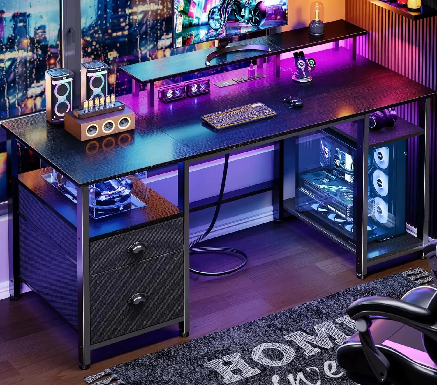 Scrivania da Gaming da 51 Pollici con Prese di Corrente, Luci LED, Armadietto Portadocumenti e Supporto Monitor per Ufficio Domestico, Nera