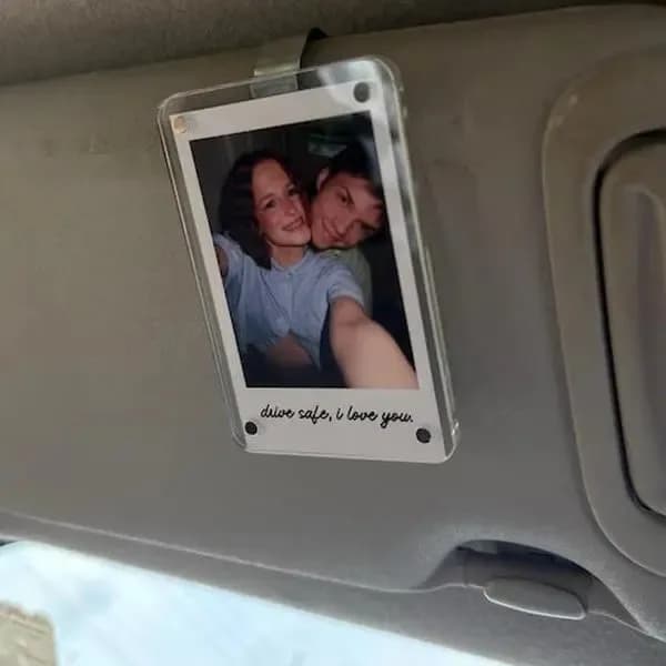 Custom Car Sun Visor Photo Clip, Personalized Acrylic Picture Frame Auto Interior Decoration, Scratch-Resistant Car Driving Keep
