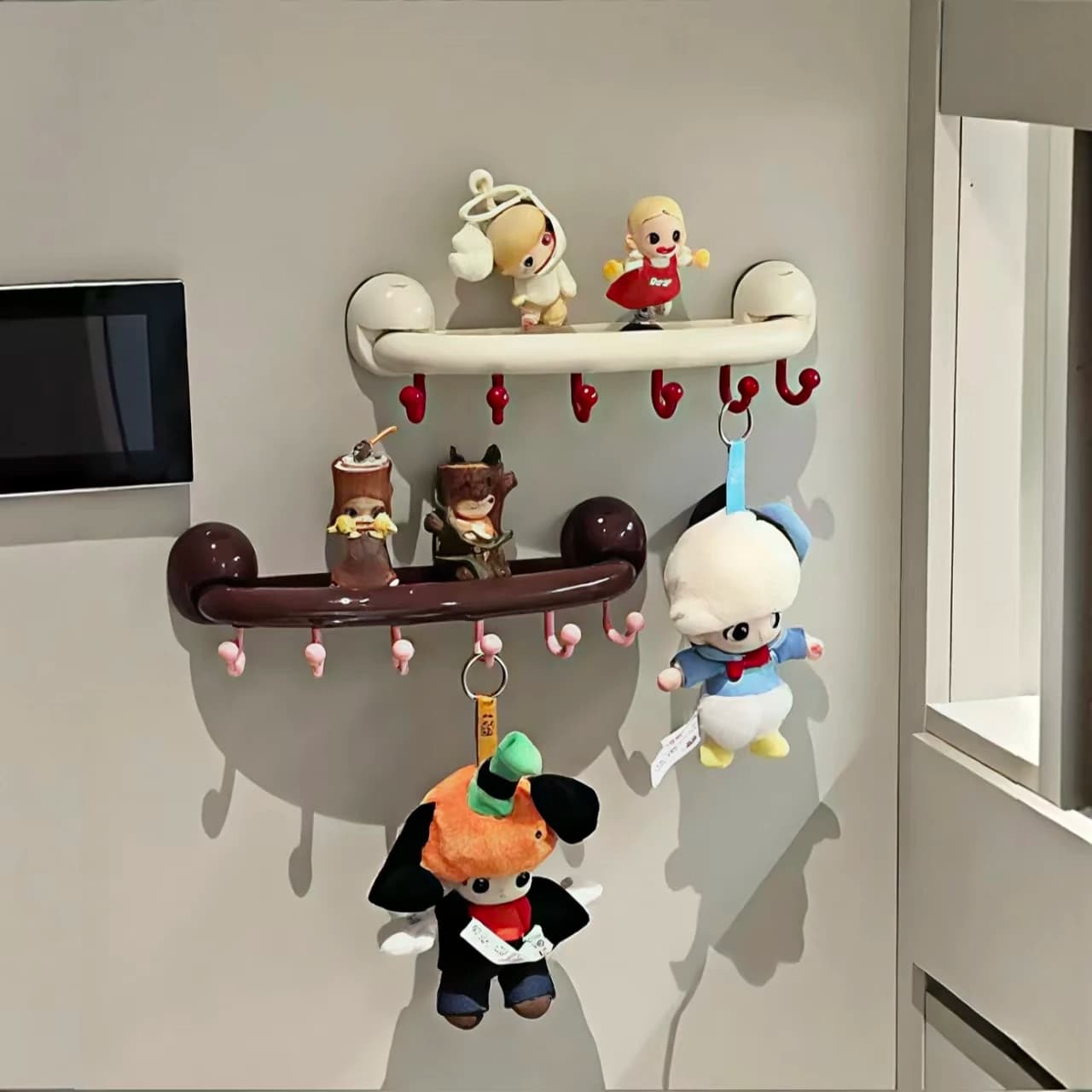 Door hangers hook with bath suction cup, wall organizer with high aesthetic value