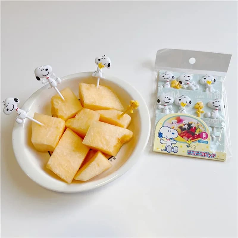 Forchettine per frutta Snoopy, decorazioni per bento, stampi per mini polpette di riso, graziosi ornamenti per il pranzo, riutilizzabili, per l'uso quotidiano.