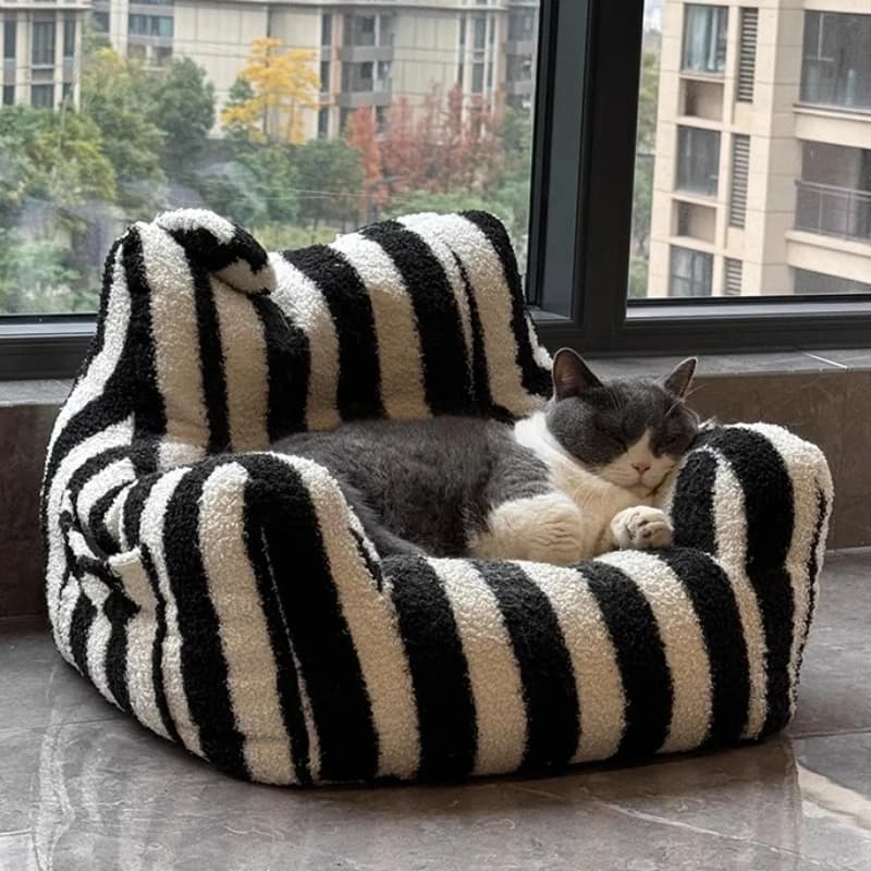 Hot sleep small nest for cats chair sack sofa beds for dogs medium luxury winter cat beds for interior kitten universal supplies for pets
