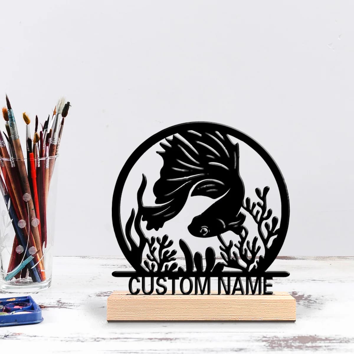 1 Pezzo Nuovo Design Statua in Metallo Personalizzata a Forma di Barca a Vela con Base in Legno, Decorazione da Tavolo, Arte Nautica da Scrivania con Base in Legno