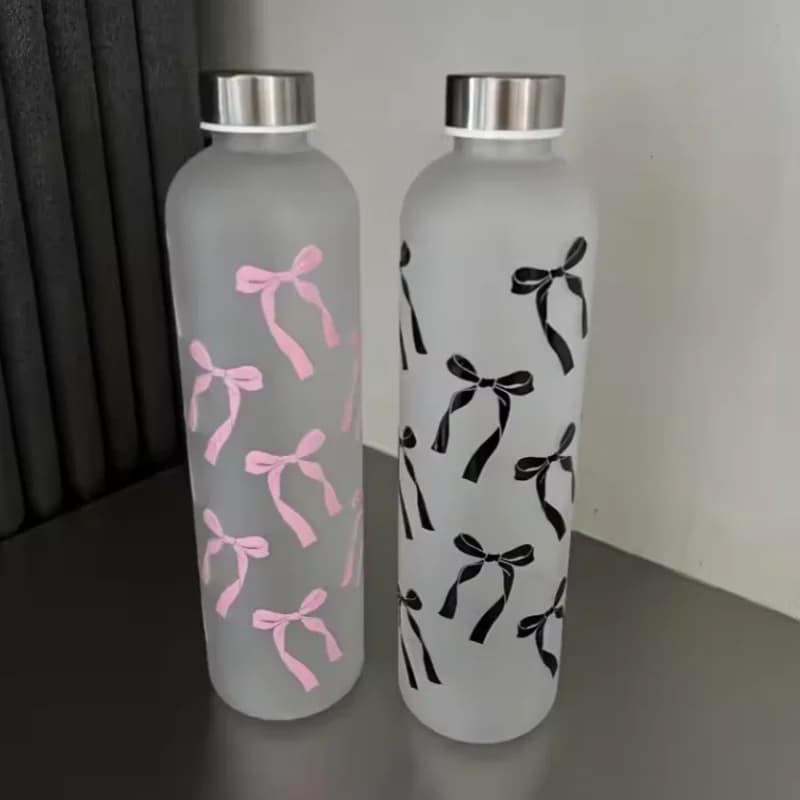 1000 ml butterfly style water bottle, faded opaque plastic sports fiaschetta, leakproof gym thermos with silver color cover