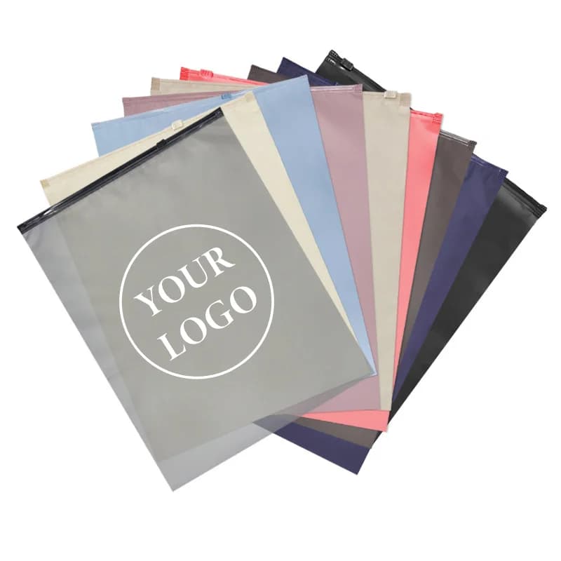 50 Pezzi Sacchetti Colorati in CPE Opaco con Cerniera per Imballaggio di Scarpe, Abbigliamento e Cappelli, Supporto per Logo Personalizzato