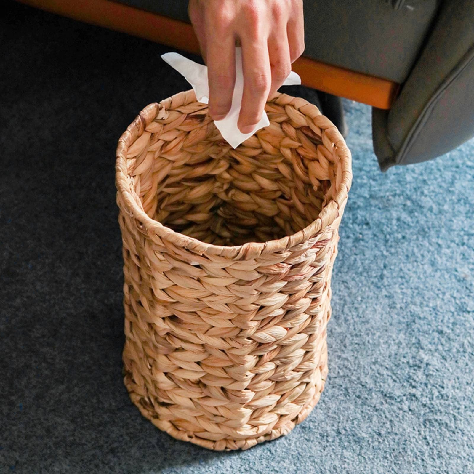 Water Hyacinth Waste Basket Braided Lidded Waste Basket Woven Trash Bin Straw-Colored Handwoven Trash Can Boho Aesthetic
