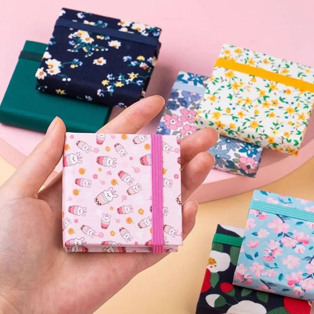 Mini Square Watercolor Painting Book Drawing Notebook Thickened 300g Art Painting Notepad Portable Travel Pocket Sketchbook