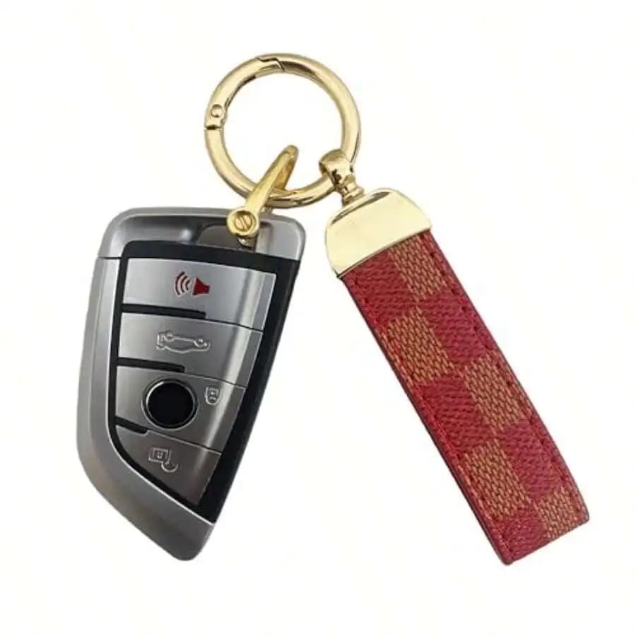 Leather Print Keychain With D Ring And Clip For Car Home Keys