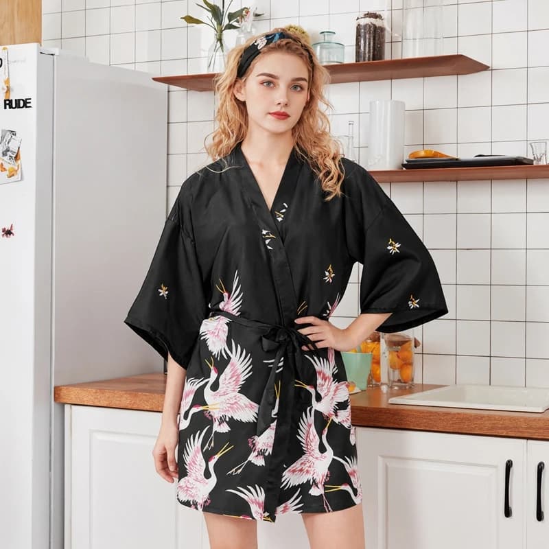 Night Shirt with Crane Print Long sleeve V neck Front belt Kimono Dress Breathable fabric Soft and comfortable Nightwear Pj