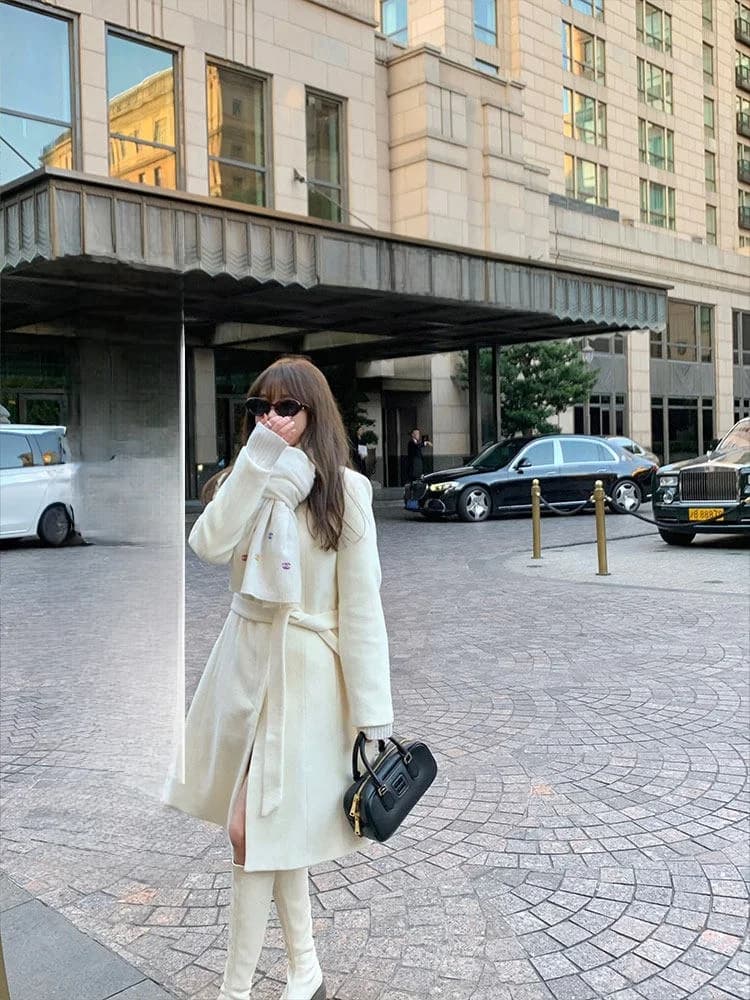 Cappotto Classico in Lana Bianca Heather Ele Quali, Capospalla Lungo da Donna, Collezione Invernale di Lusso