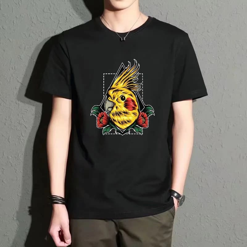 T-shirt da uomo nera a girocollo a maniche corte con stampa floreale a pappagallo, top casual stile street, versatile per l'uso quotidiano, comoda e traspirante