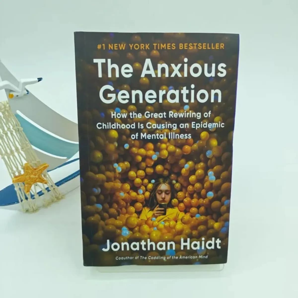 La generazione ansiosa di Jonathan Haidt: smartphone e riavvigionamento infantile | Guida alle soluzioni sulla crisi della salute mentale Classica