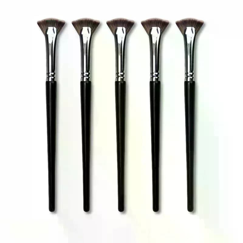 Pennello Professionale a Ventaglio per Ciglia, Morbido e Anti-Perdita di Pelo, Strumento per Mascara, Illuminante e Polvere