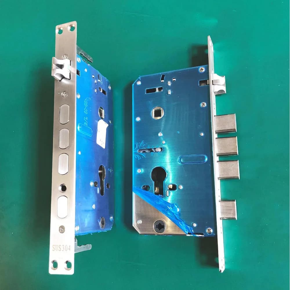 Corpo serratura a mortasa in acciaio inox 6068 per serratura smart con impronta digitale, dimensioni 24*240 mm, parte di ricambio per serratura.