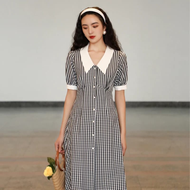 Abito a Bolla con Scollo a V a Maniche Corte Stile Hebe a Quadri, Vestito Estivo da Donna Dolce e Piccante con Gonna a Trapezio e Bottone Singolo