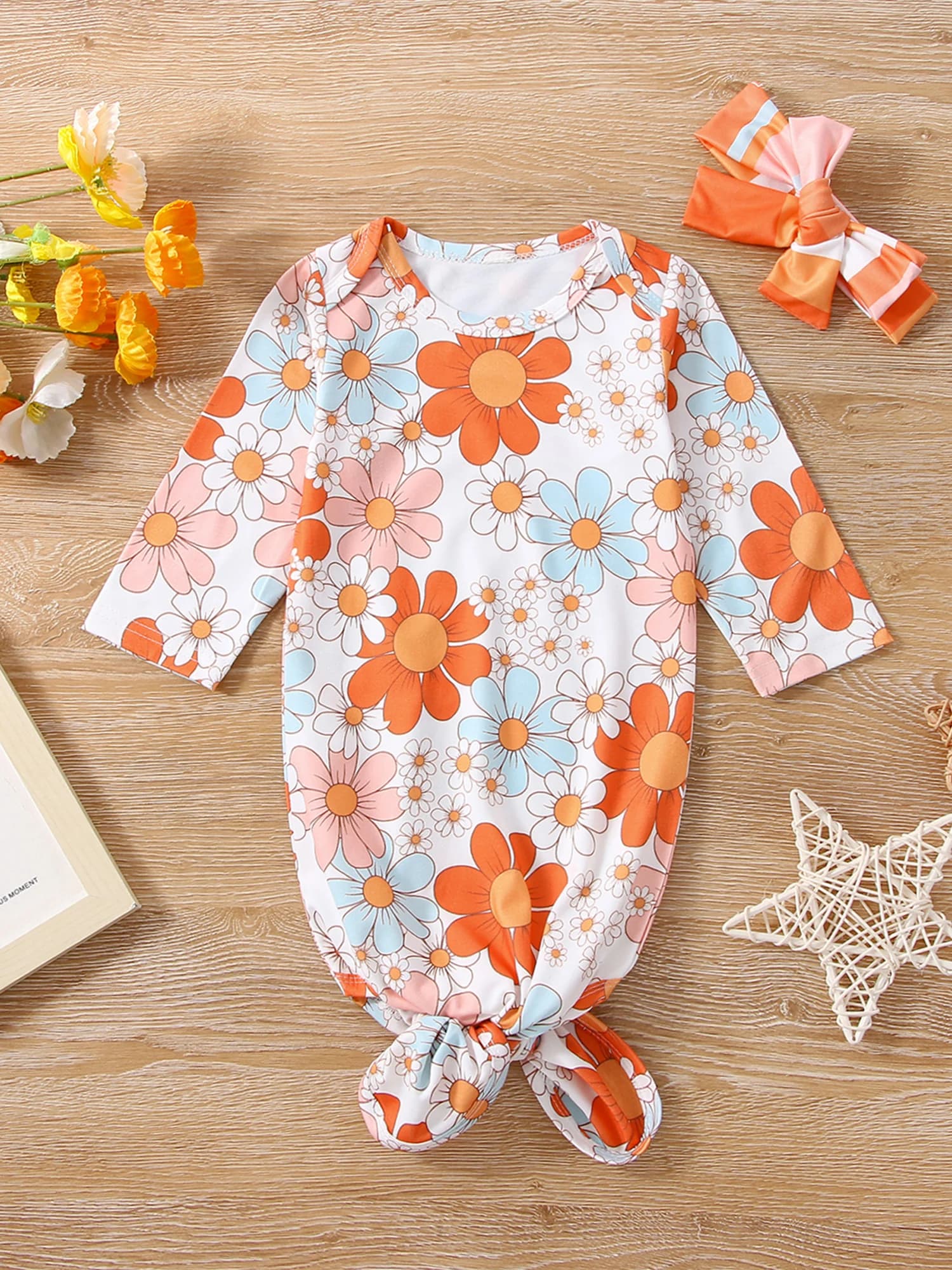 Soft and cosy baby bed bag with matching band: perfect to wrap babies and keep warm and comfortable