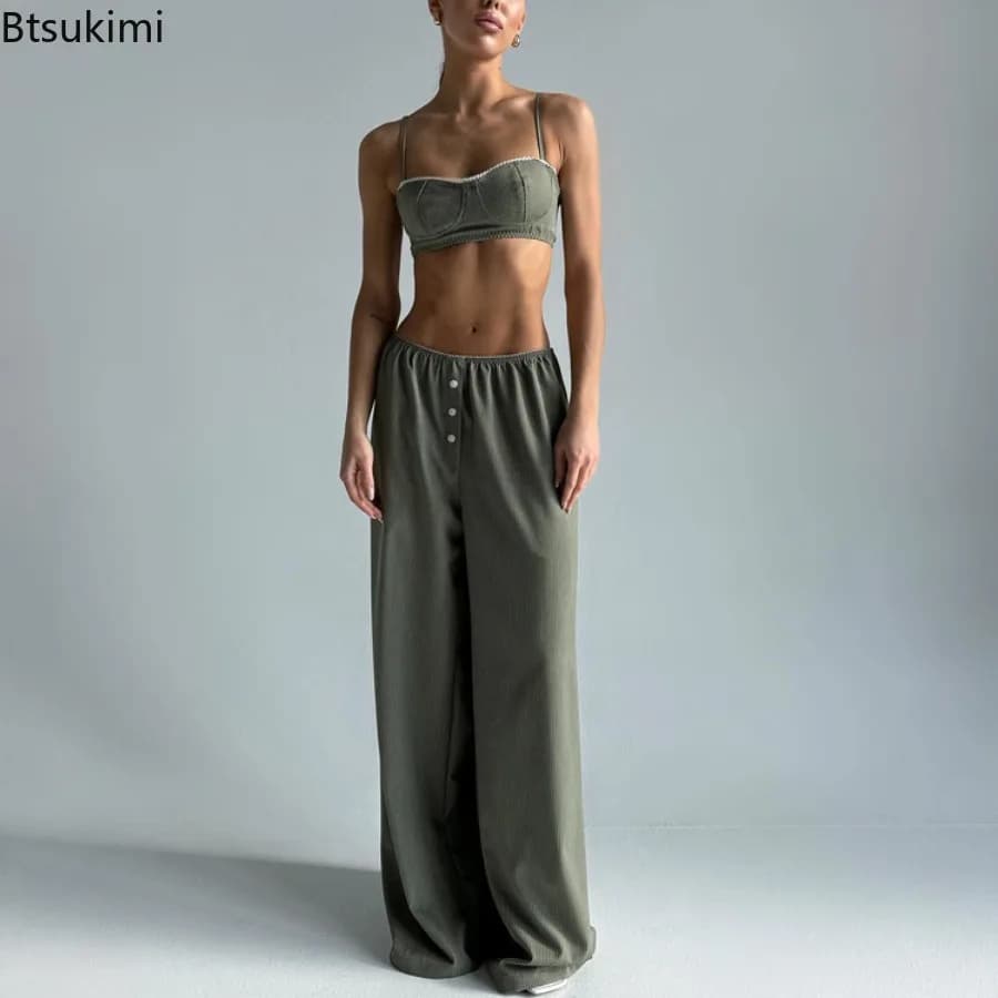 Completo pigiama estivo da donna con pantaloni a gamba larga, top corto con spalline sottili e pantaloni, set da notte casual senza schienale