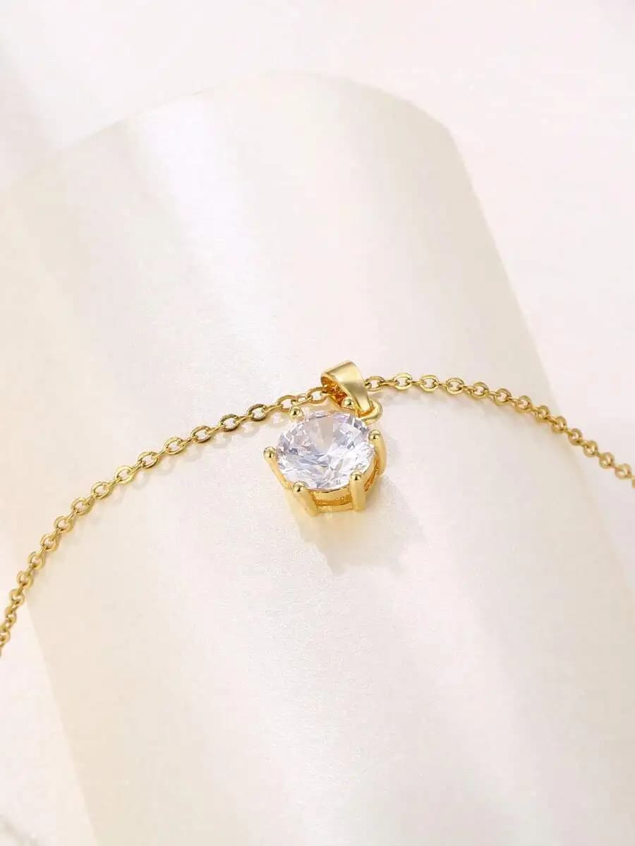 Womens Classic Single Cubic Zirconia Pendant Necklace Stainless Steel Simple Elegant Chain Jewelry