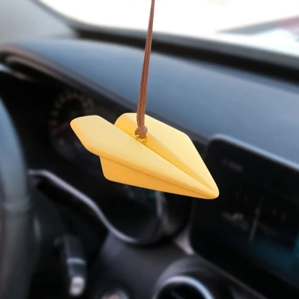 Ciondolo per auto in aeroplano di carta, ciondolo per specchietto retrovisore per auto, ciondolo appeso, decorazione per interni di automobili, regalo, pietra diffusore di aromi