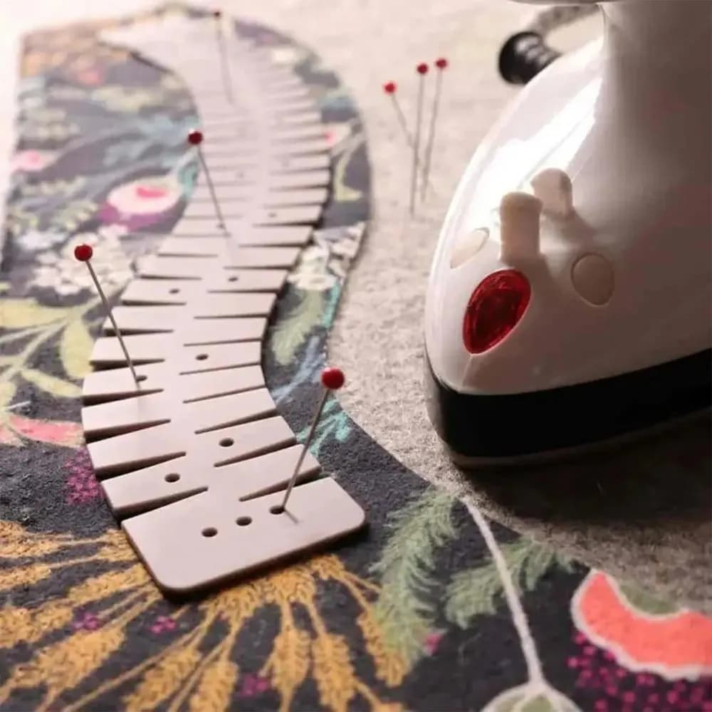 Strumento Professionale Flessibile per Cucito, Portatile e Salva-Tempo, Resistente al Calore, Regolabile, per Creazioni Fai-da-Te