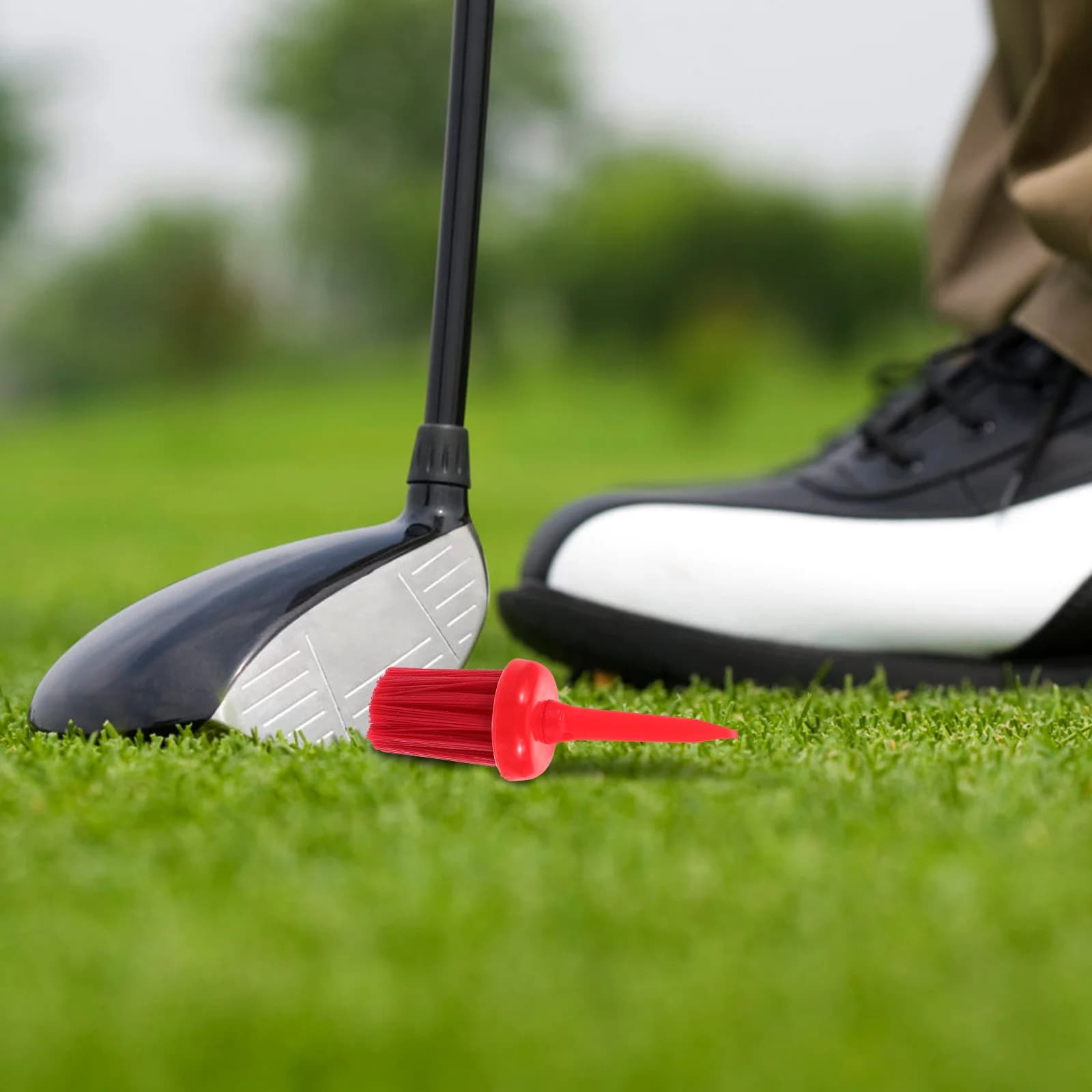 T-shirt da 5 pezzi con spazzola Porta pallina da golf portatile multifunzionale Base da golf riutilizzabile resistente all'usura per il golf pratico all'aperto