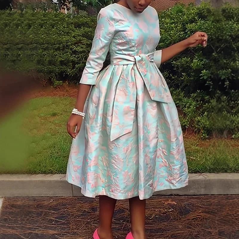 Abbigliamento Femminile, Vestito Lungo a Fiori Colorati, Maniche Lunghe, Nuova Moda, Collo Tondo, Tessuto Jacquard, Modello Pendolo 2026