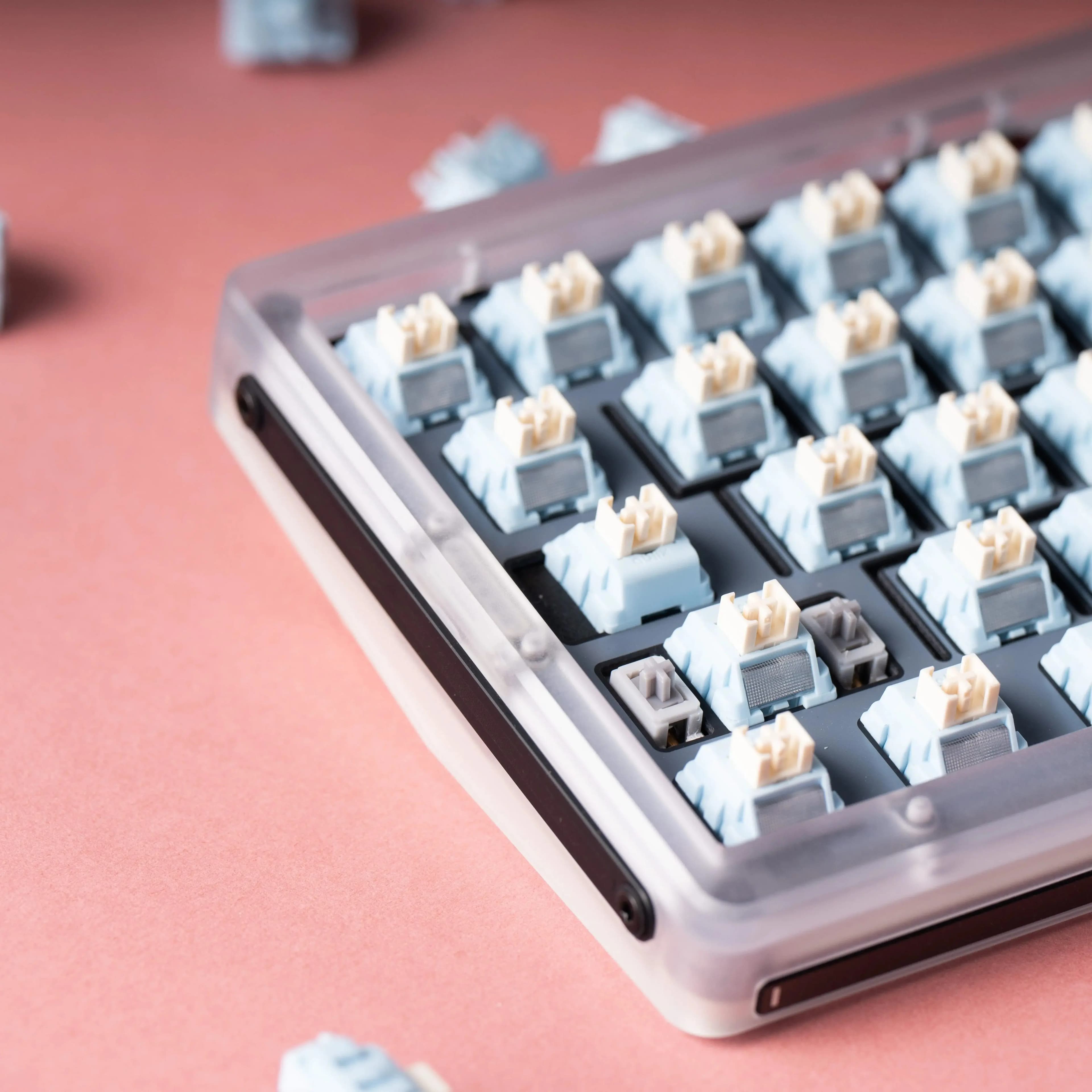Switch lineari Yogurt Silent Switch pre-lubrificati a 5 pin HotSwap con stelo in POM, switch Lichicx per tastiera meccanica MX.