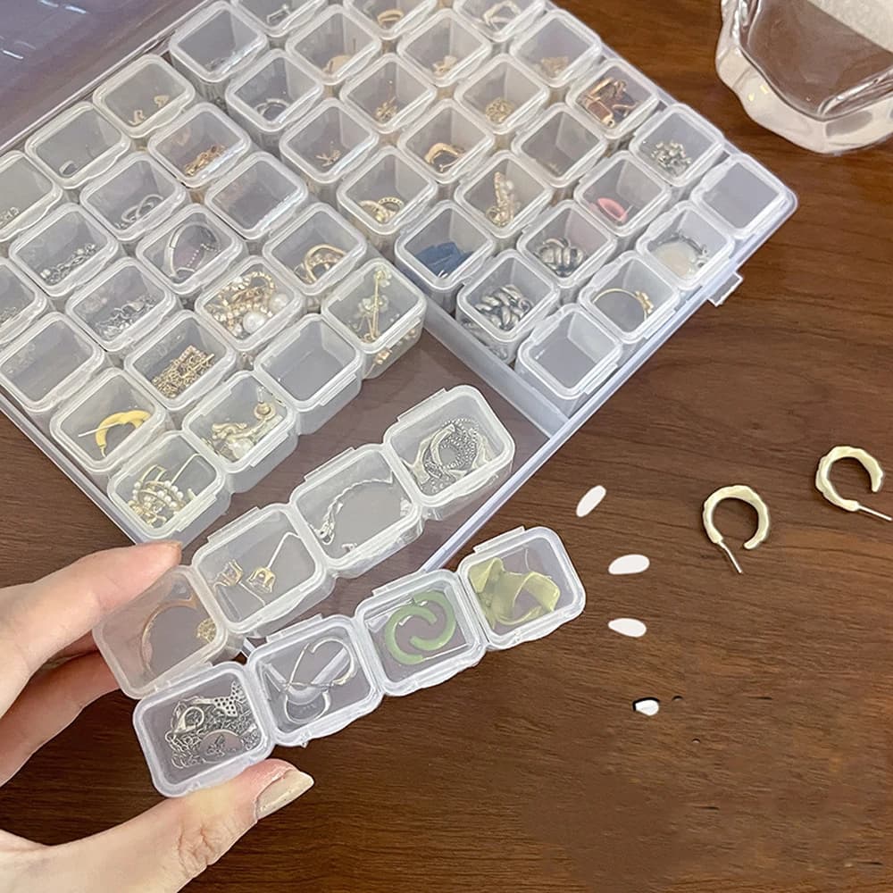 Scatola portaoggetti a 28 scomparti regolabili per gioielli, ricamo, accessori per l'arte, custodia organizer da viaggio in plastica