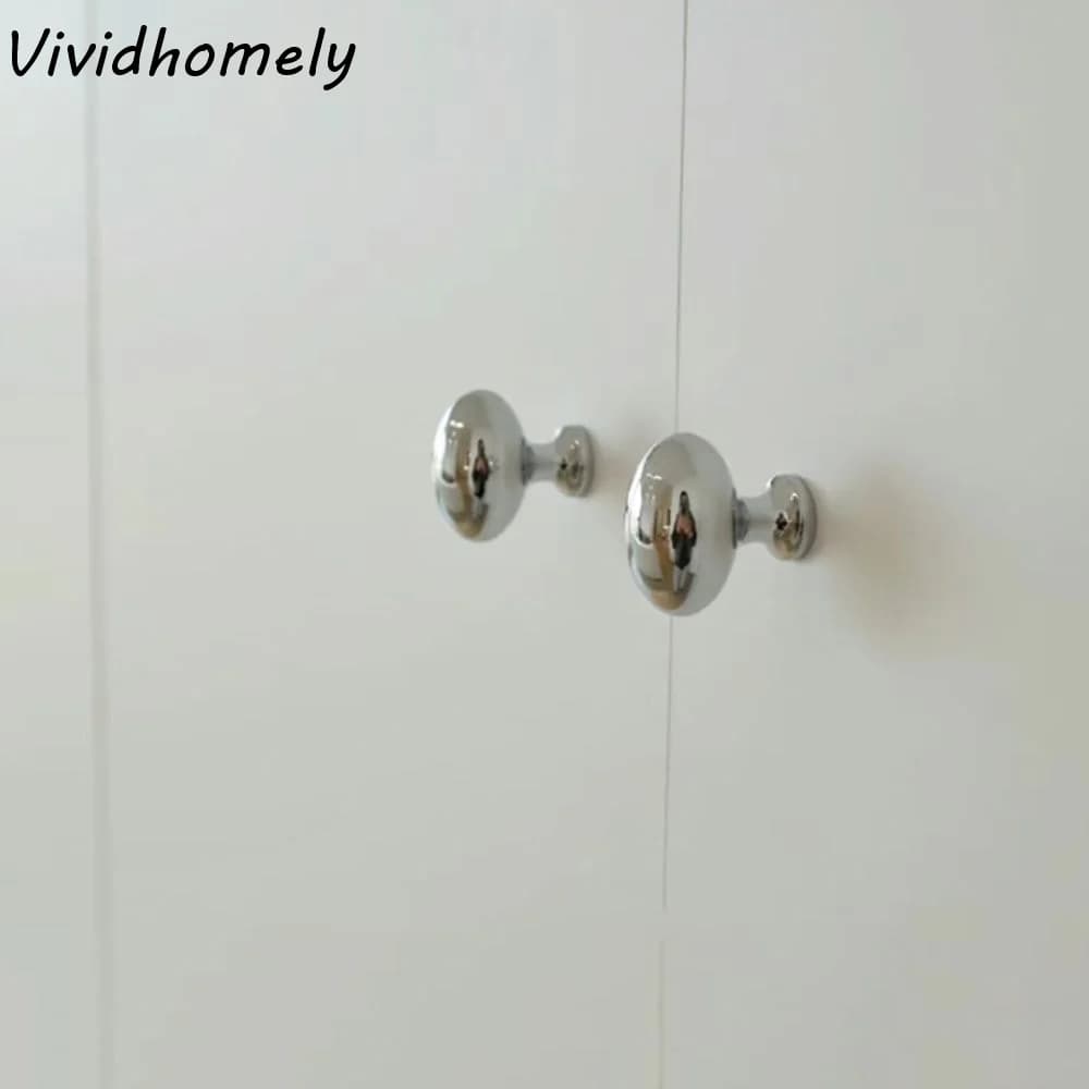 Maniglie per Mobili in Ottone a Forma di Uovo di Piccione, Maniglie per Cassetti Cromate Argento Lucido, Maniglie Lunghe Solide per Armadi