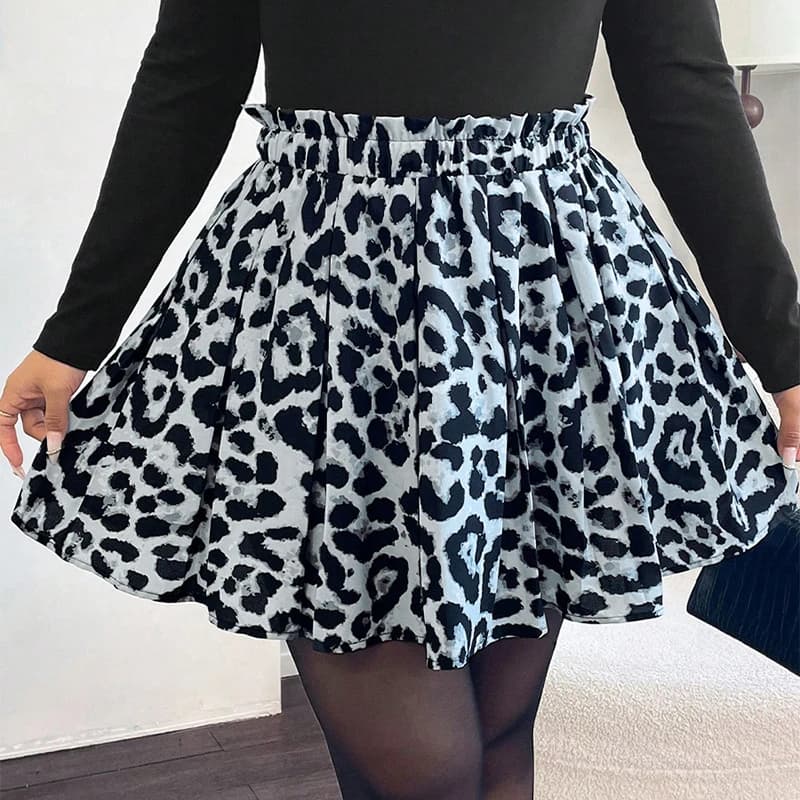 Minigonne sexy piccanti per ragazze nere bianche leopardate Gonne corte a pieghe stile europeo americano Gonne a trapezio a vita alta all-match