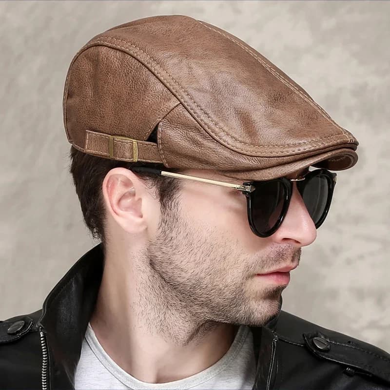 Men's cap in real leather with street hood Thin hats for men 55-60 cm Adjustable for leisure Casquettes in cow leather