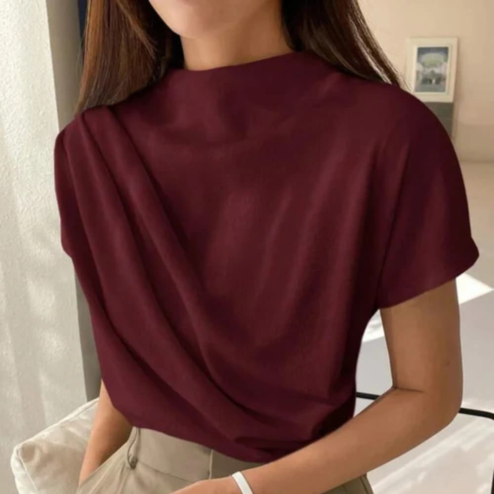 T-shirt a maniche corte da donna europea e americana girocollo drappeggiata moda estiva nuova elegante semplice e abbinata 2025