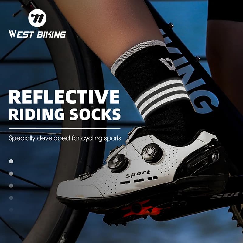 WEST BIKING Aero Socks ciclismo calzini lunghi a righe riflettenti antiscivolo MTB calzini a compressione per bici da corsa calzini sportivi da calcio