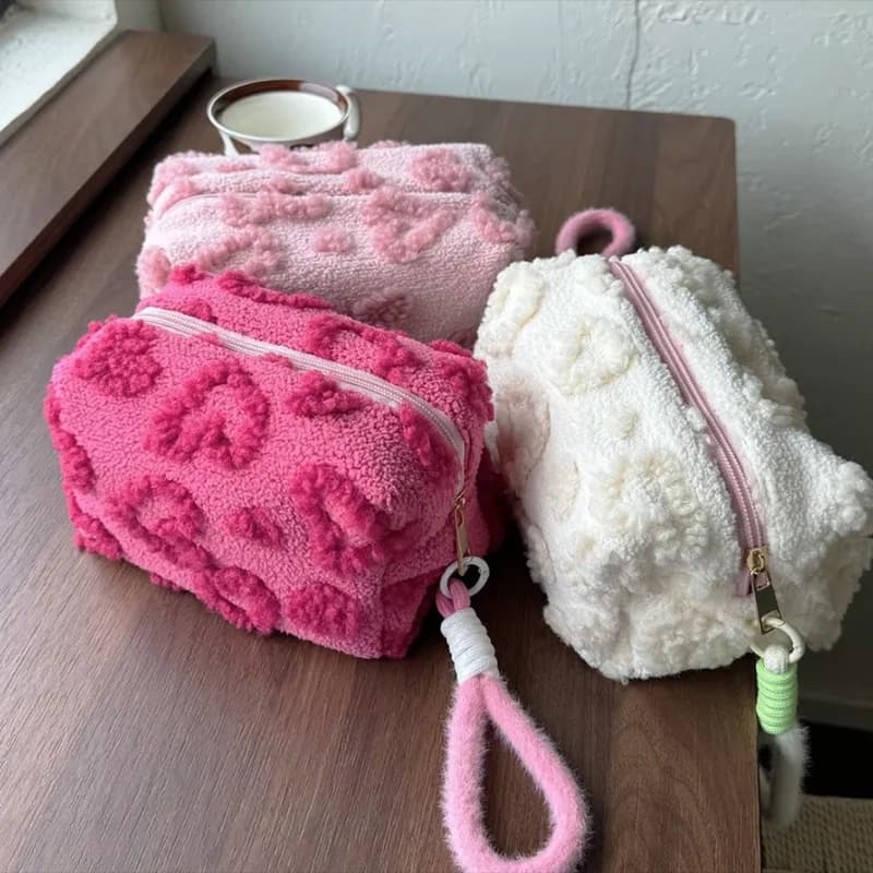Borse per il Trucco in Peluche con Manico, Morbida Borsa da Viaggio per Cosmetici, Organizer Portatile con Stampa Love, Astuccio per Matite, Graziosa Pochette