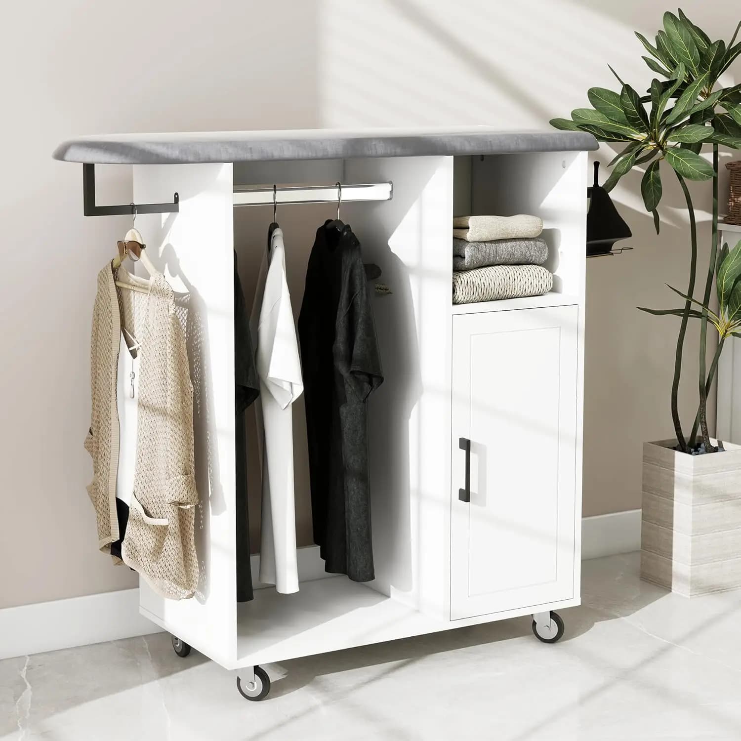 Carrello da Stiro con Ruote, Porta Ferro da Stiro, Appendiabiti e Armadietto Multiuso per Lavanderia e Camera da Letto