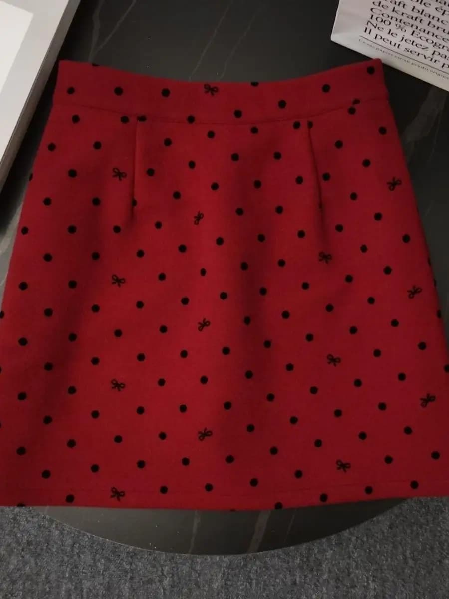plus Size 300 Pounds Red Polka Dot Woolen Skirt Women's Autumn Winter High Waist A-Line Bodycon Slimming Short Skirt