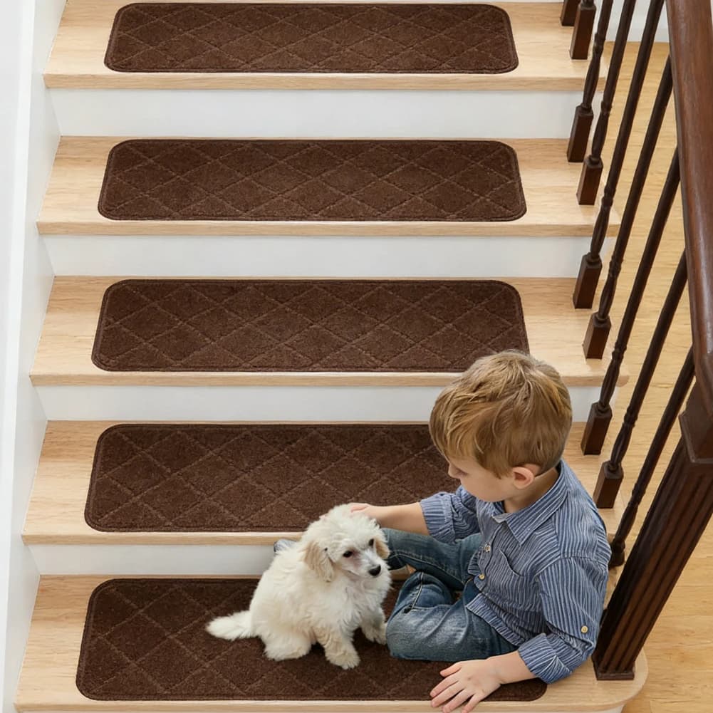 Bordi Antiscivolo Autoadesivi per Scale, Tappetini Morbidi di Sicurezza per Interni con Base in TPE per Gradini in Legno, Protezioni per Bambini e Cani