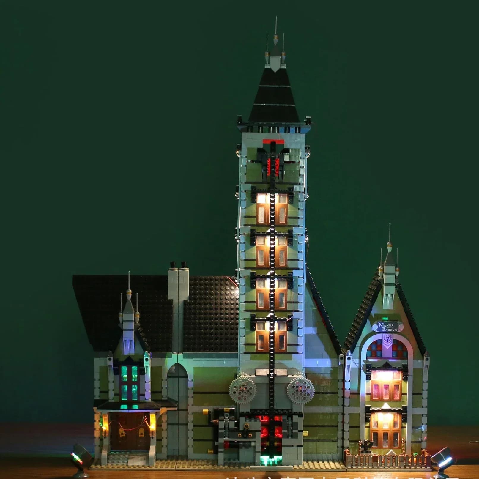 Blocchi di costruzione 10273 Illuminazione compatibile con i mattoni della casa stregata Lego Giocattoli lampada fai da te (no include i mattoni modello)