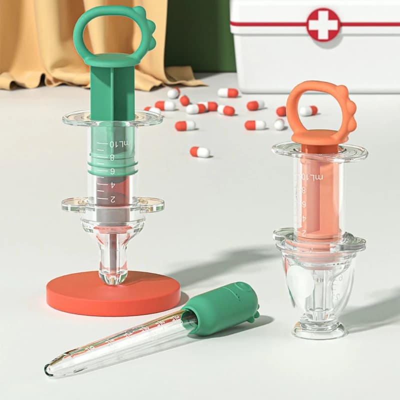 Alimentatore per ciuccio per bambini Dispenser per medicinali liquidi per bambini Anti-soffocamento Alimentatore per acqua con ago in silicone Prodotti per la cura della salute dei bambini