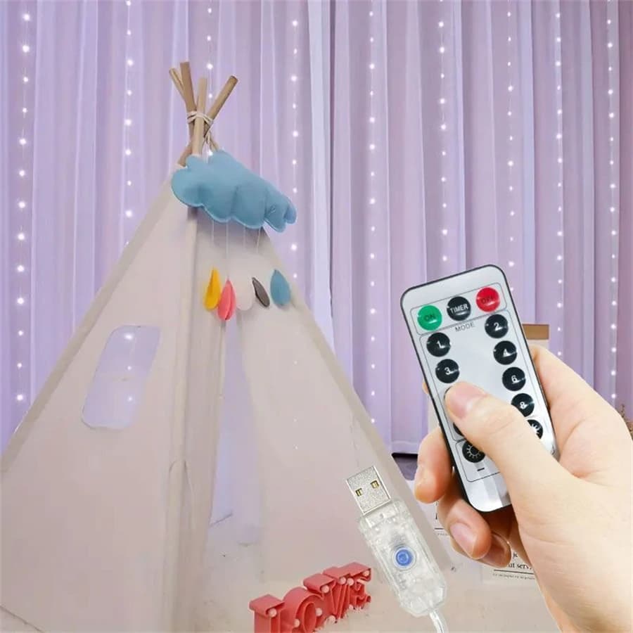 Luci a tendina LED USB a 8 modalità con telecomando per decorazioni natalizie, Capodanno, giardino, casa, camera da letto, matrimoni